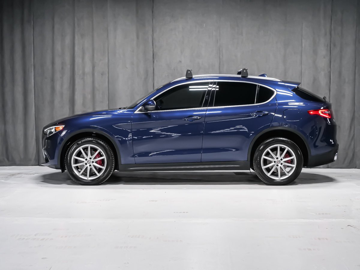 Alfa Romeo Stelvio Ti BARRE DE TOIT DÉMARREUR A DISTANCE 2018 Bleu Montréal - photo #2