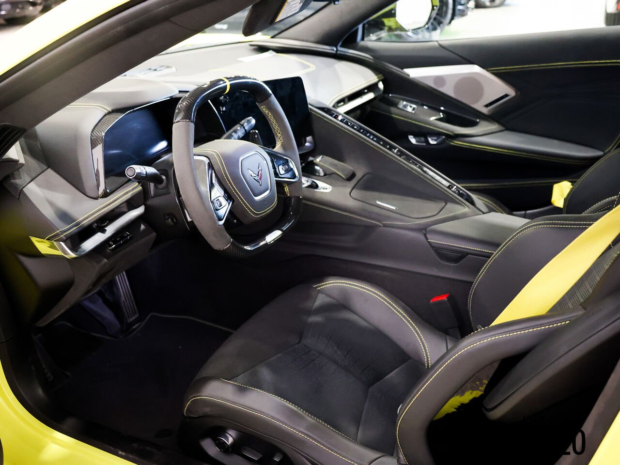 Chevrolet Corvette 2024 Jaune Saint-Eustache - photo #14