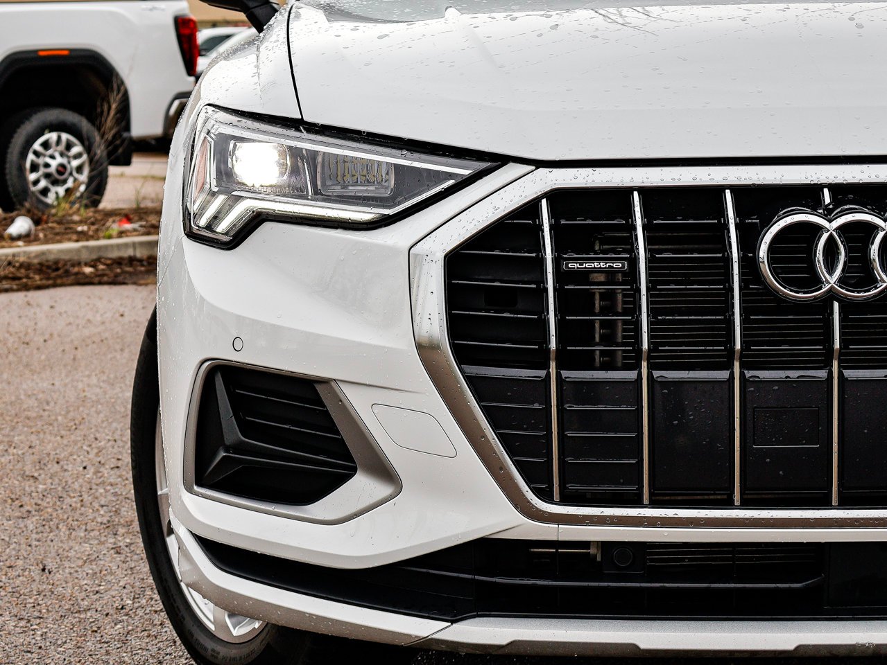 2025 Audi Q3 40 TFSI quattro White Sherwood Park - photo #4