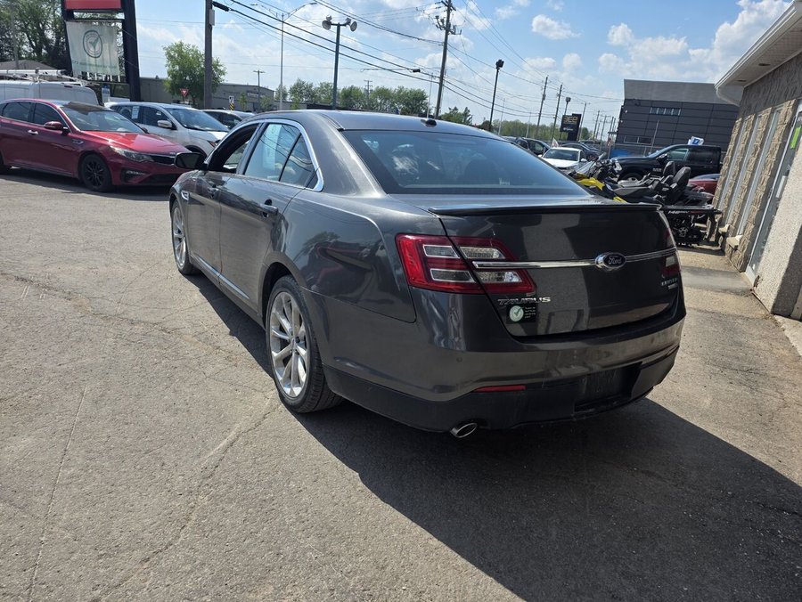 Ford Taurus 2016 2016 Noir