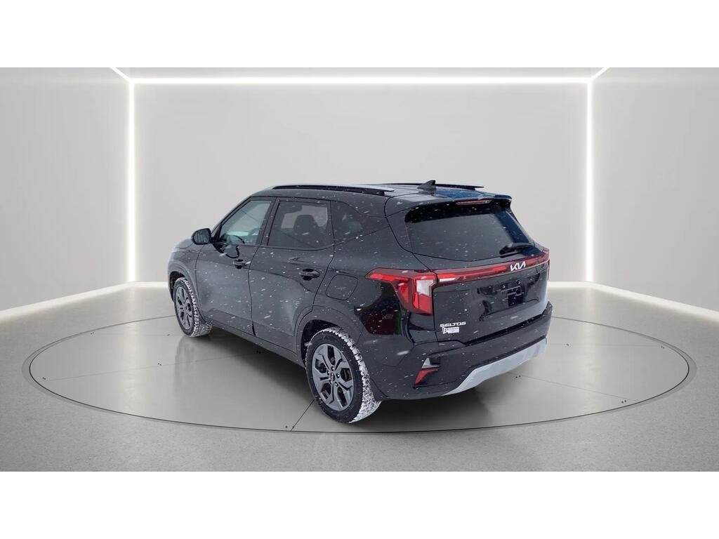 Kia Seltos 2024 Noir Gatineau - photo #2