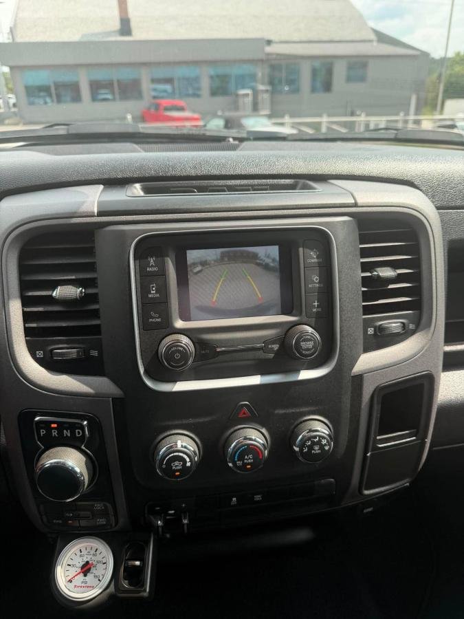 2023 RAM 1500 Classic Beige Lac Mégantic - photo #13