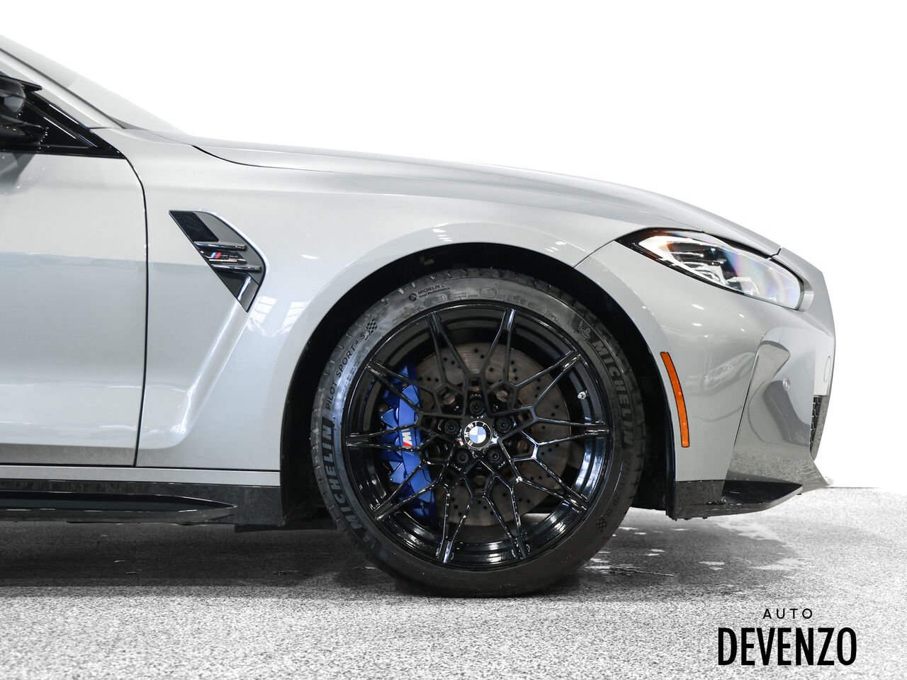 BMW M4 2024 Gris Saint-Eustache - photo #5