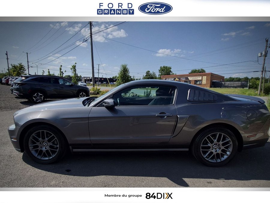 2013 Ford Mustang Grey