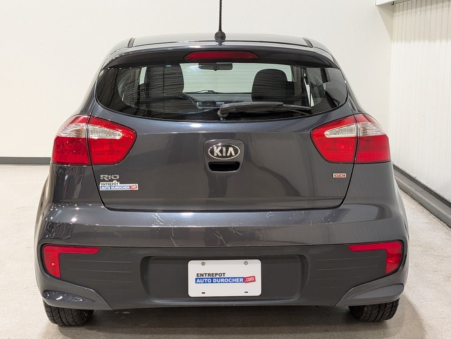Kia Rio 5dr HB Auto EX+ w/Sunroof 2016 Gris