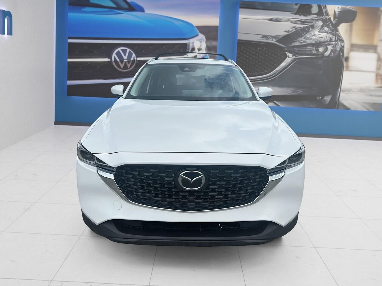 2024 Mazda CX-5 White Rouyn-Noranda - photo #1