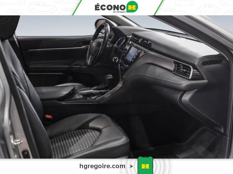 Toyota Camry 2019 Argent Laval - photo #20