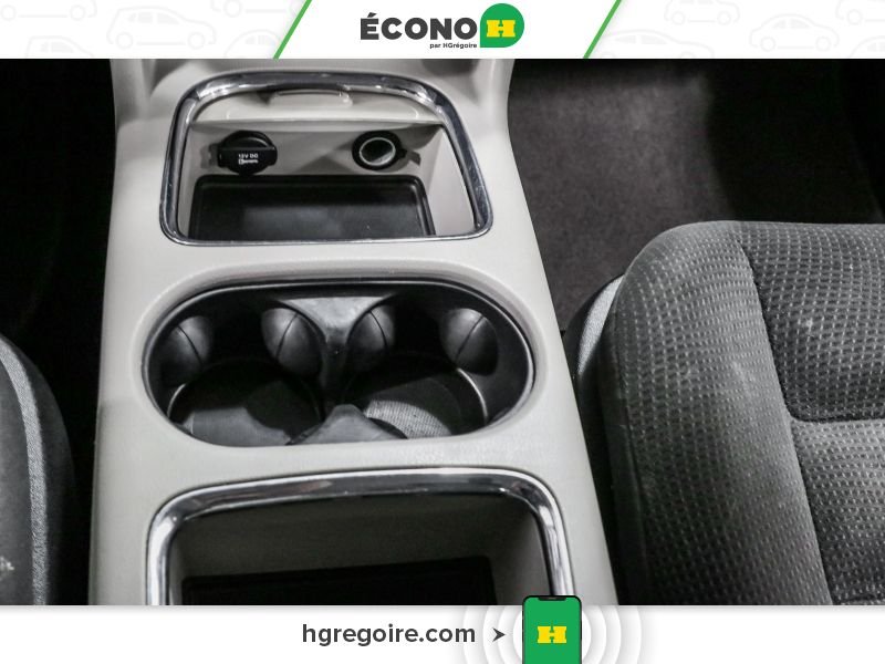 Dodge GR Caravan 2018 Blanc Laval - photo #22