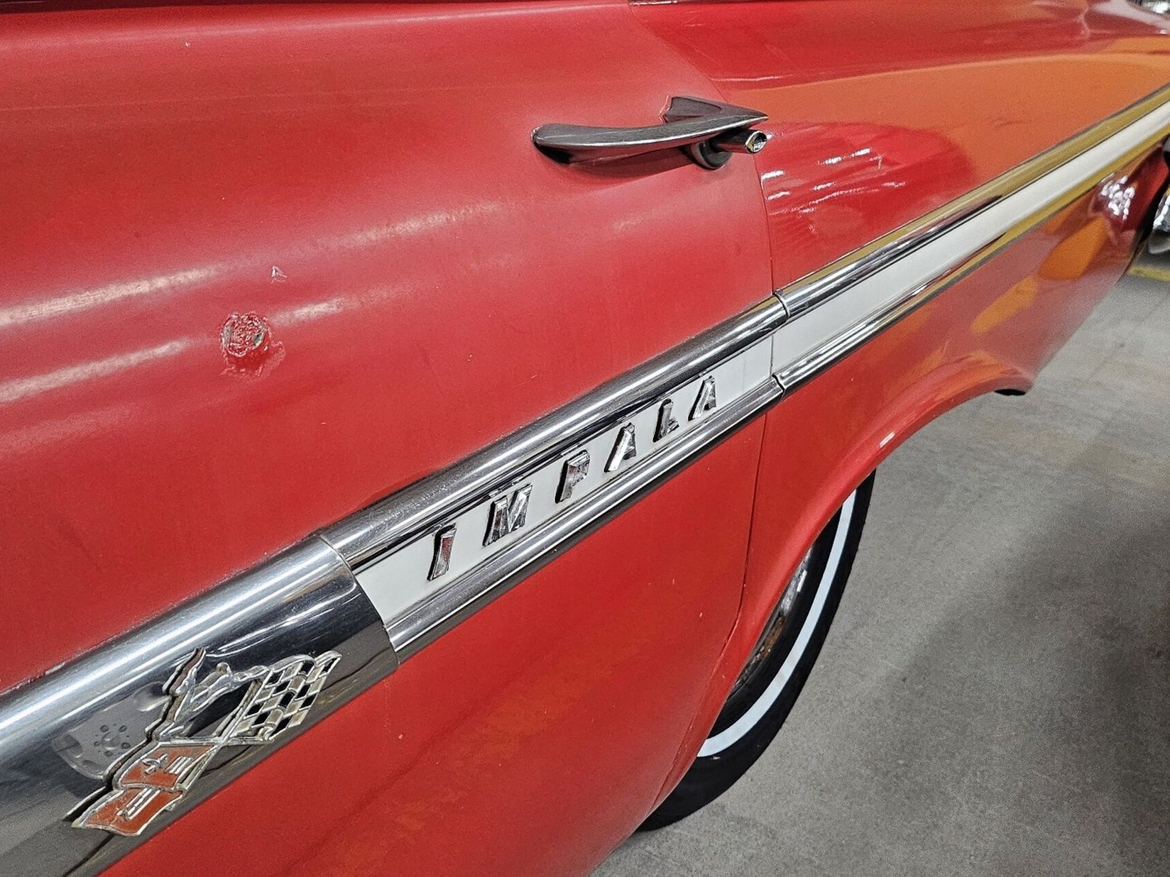 Chevrolet Impala Rare find - Survivor - Flat top 1959 Rouge Montréal - photo #1