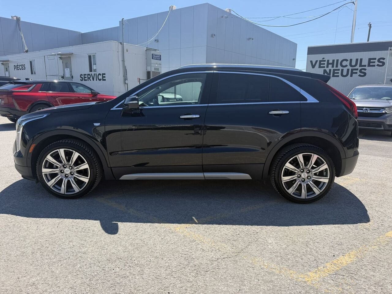 2019 Cadillac XT4 PREMIUM LUXURY AWD Black Laval - photo #3