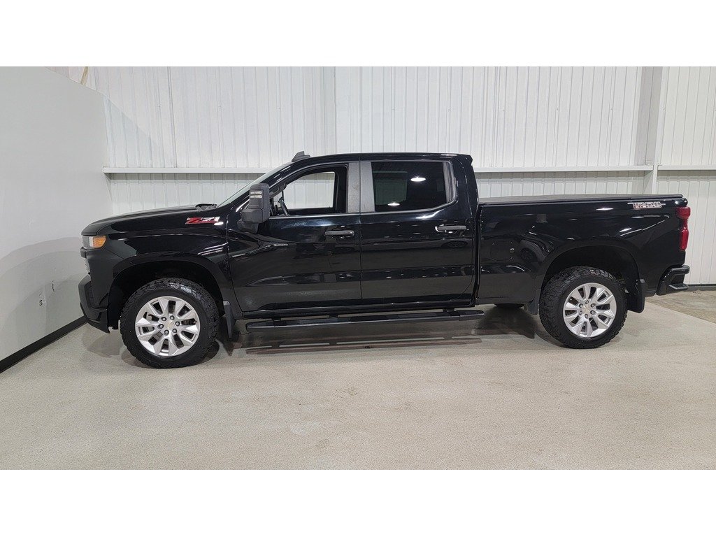 2022 Chevrolet Silverado 1500 LTD 4WD Crew Cab 157" Custom Trail Boss Black Val-David - photo #2