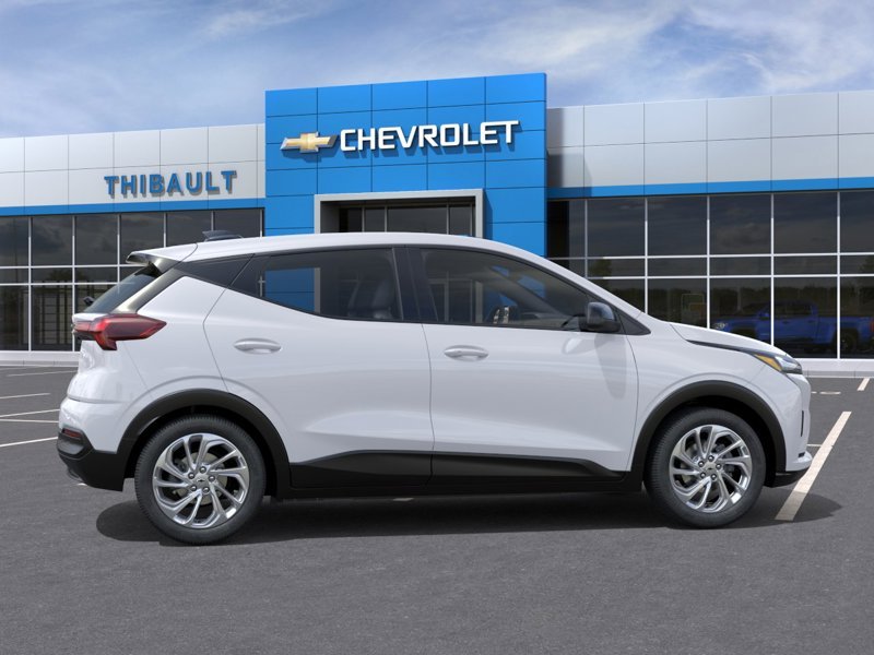 CHEVROLET BOLT Traction avant 4 portes LT 2027 Blanc Sherbrooke - photo #4