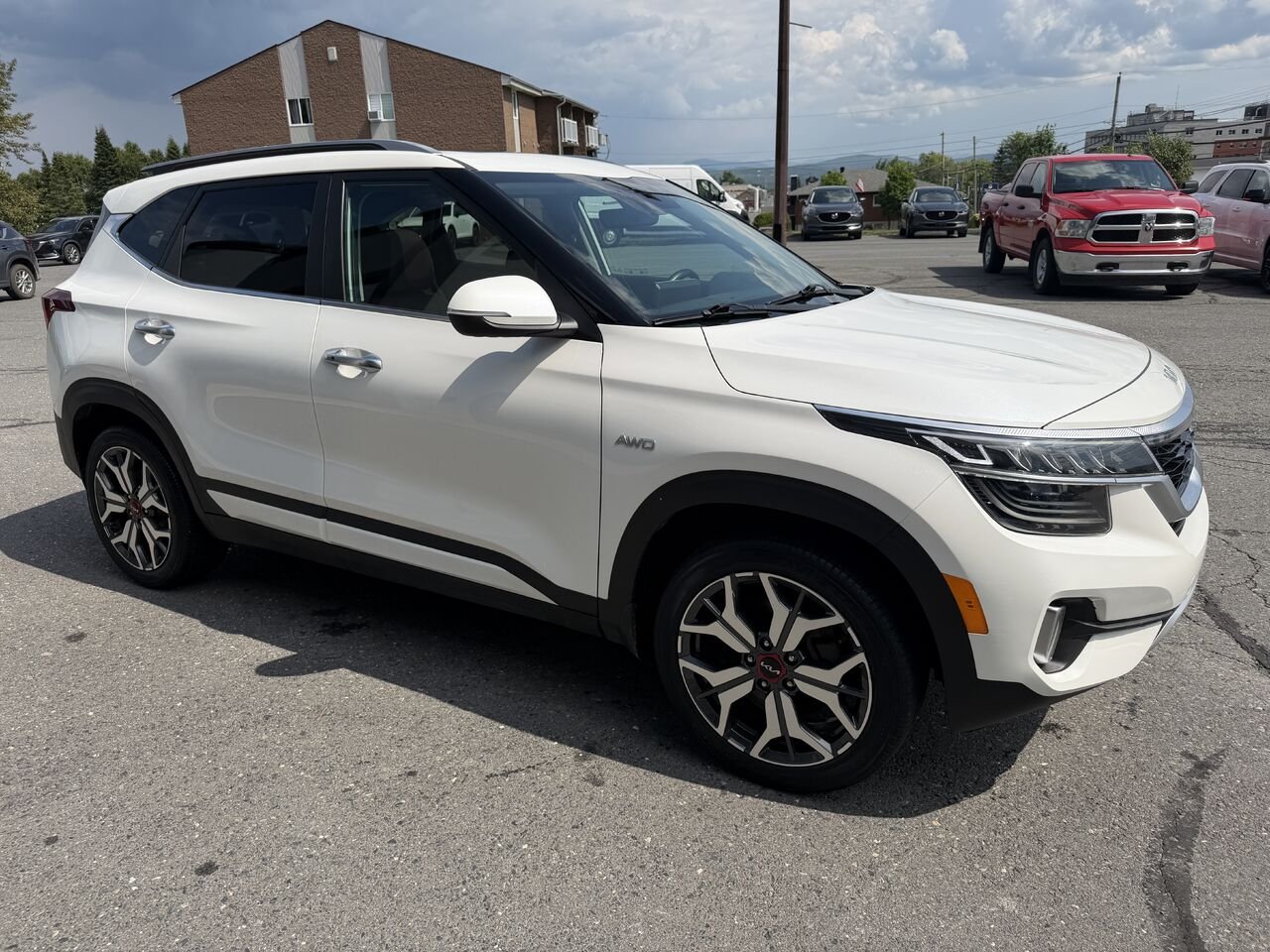 Kia Seltos 2022 Blanc Lac Mégantic - photo #6