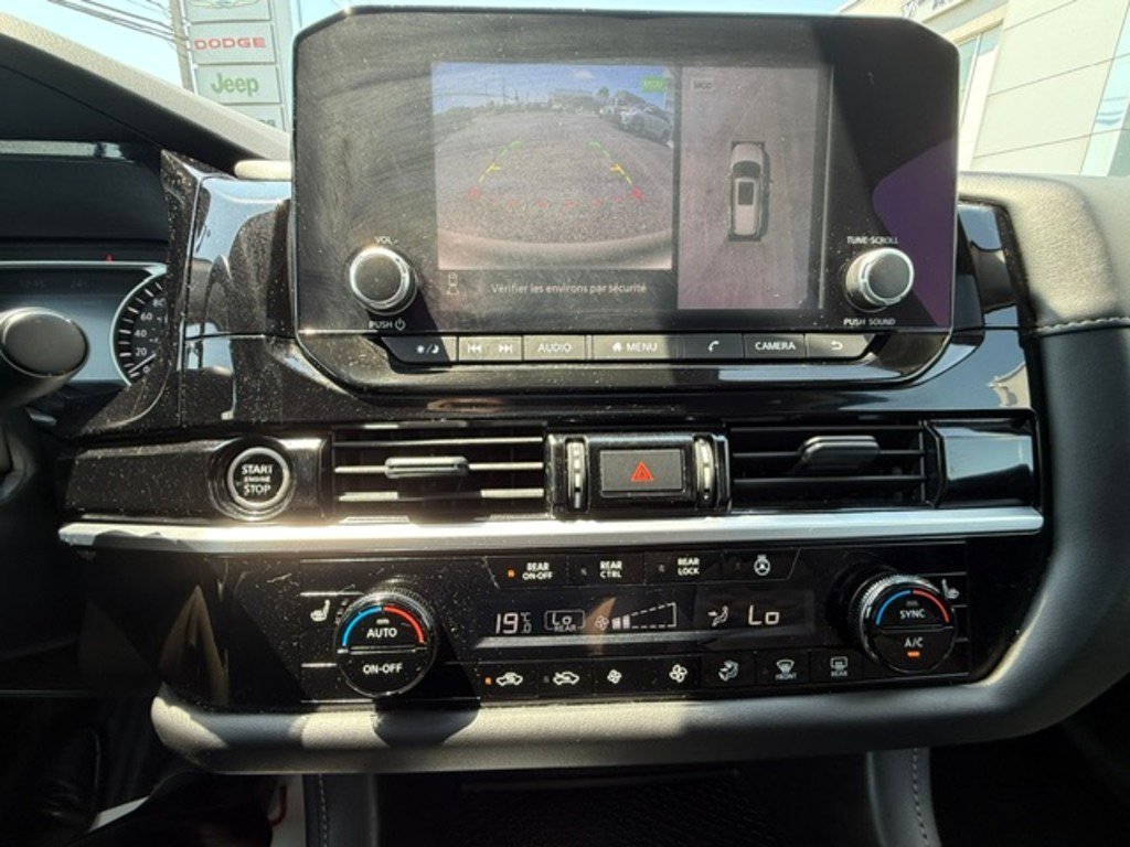 2024 Nissan Pathfinder Black Saint-Basile-le-Grand - photo #12