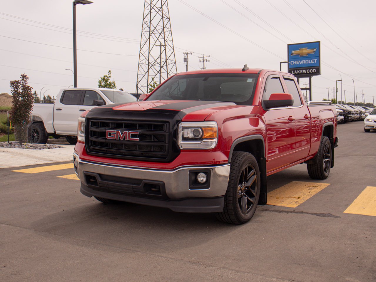 2015 GMC Sierra 1500 4WD Double Cab 143.5 SLE Red Sherwood Park - photo #3