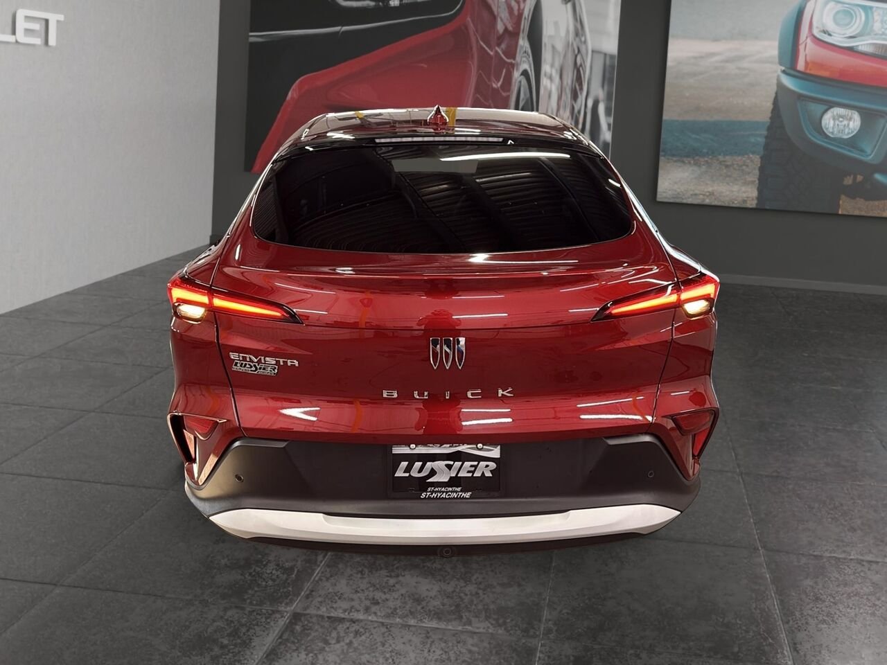 BUICK ENVISTA PRIVILEGE PREFERRED 2024 Rouge Saint-Hyacinthe - photo #2