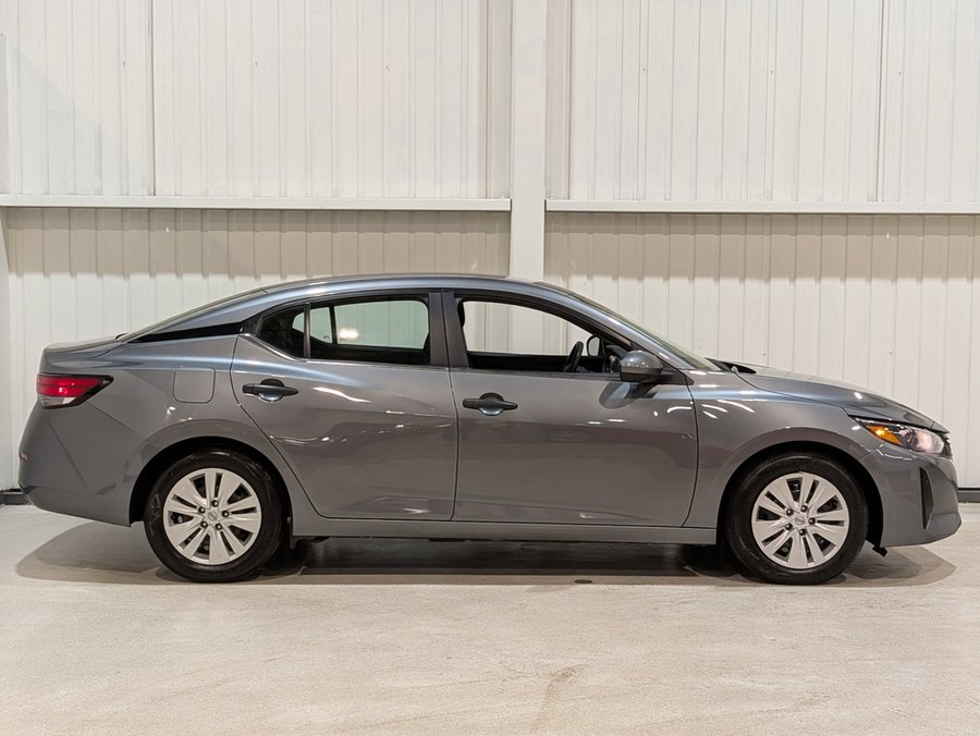 2024 Nissan Sentra Grey