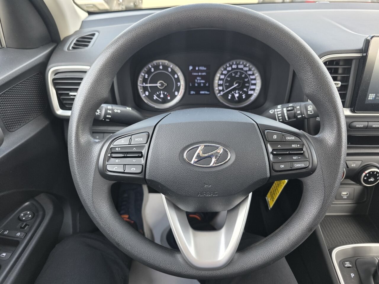 Hyundai Venue Essential IVT avec couleur deux tons 2021 Blanc Rouyn-Noranda - photo #32