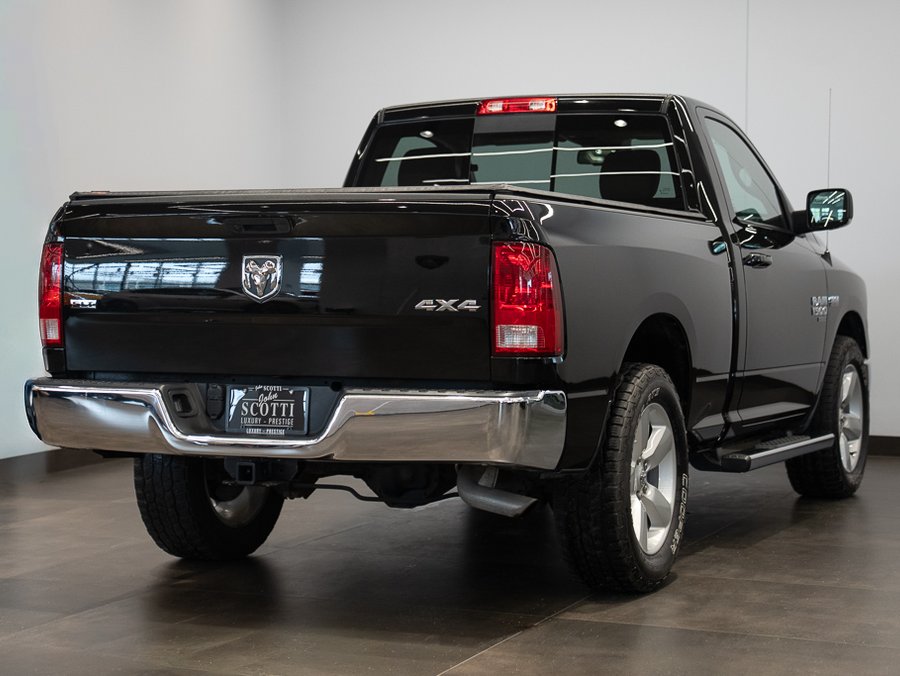 2019 Ram 1500 Classic 2019 Black