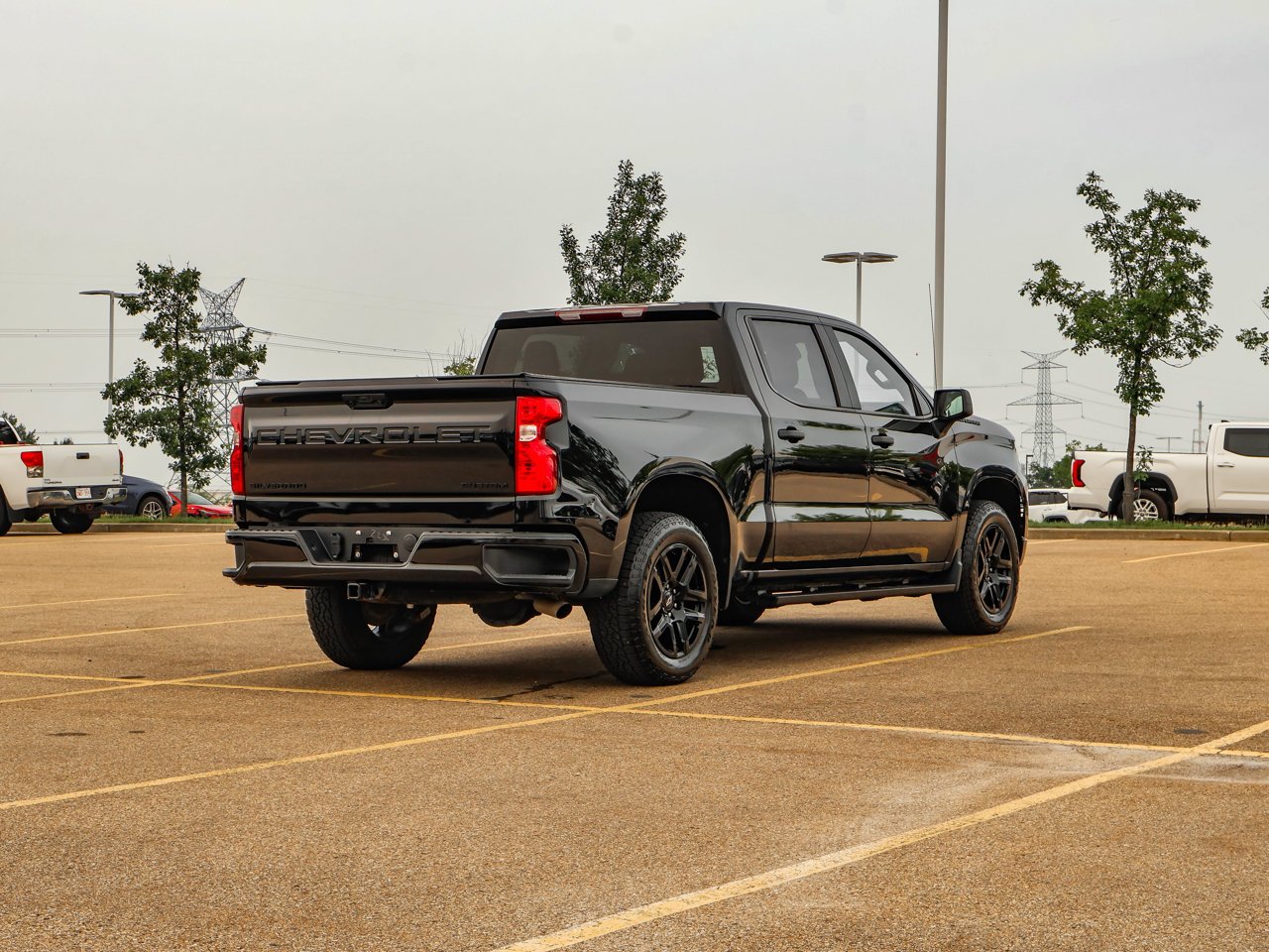 2023 Chevrolet Silverado 1500 4WD Crew Cab 147 Custom Black Sherwood Park - photo #7