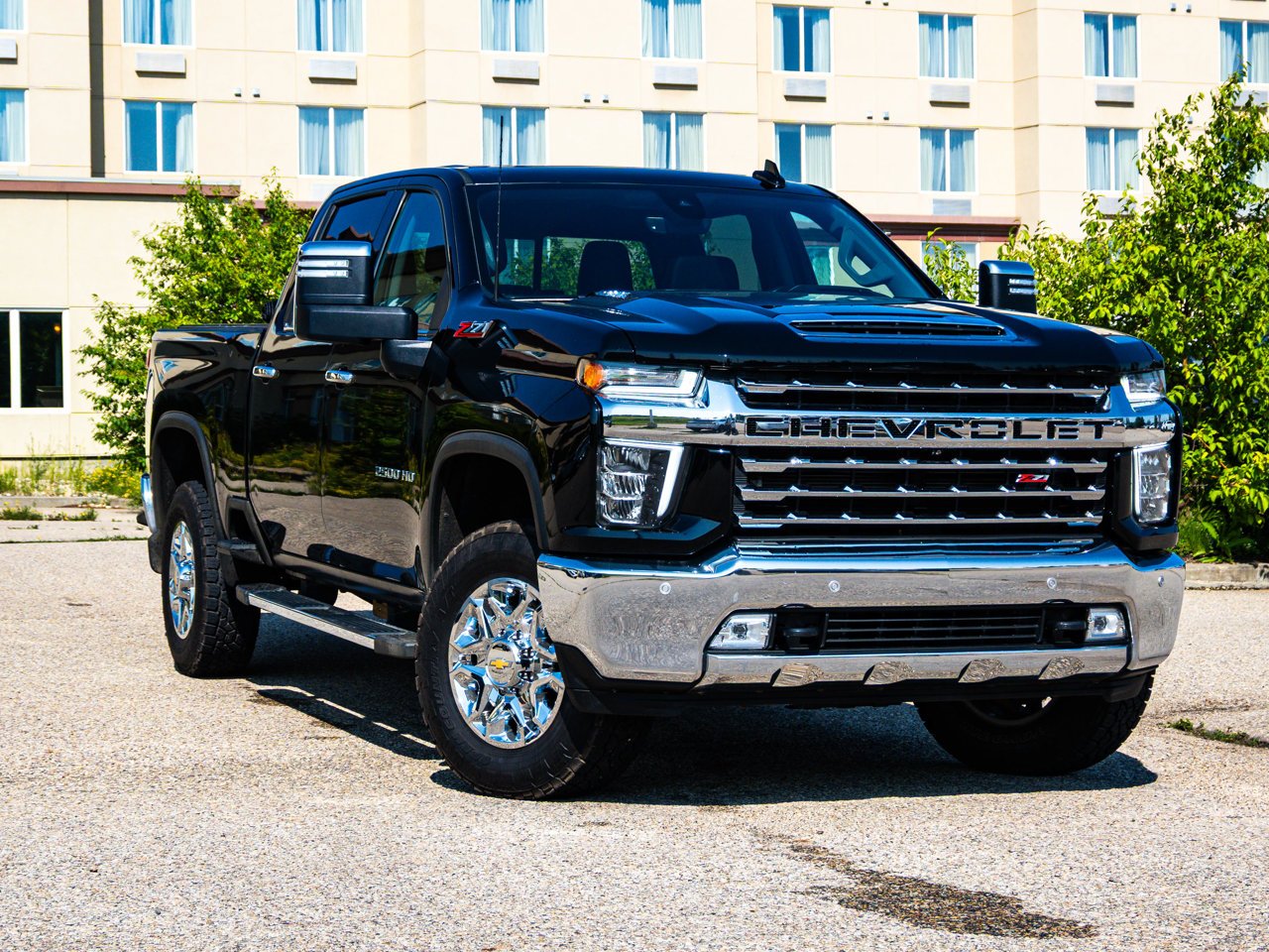 2022 Chevrolet Silverado 2500HD 4WD Crew Cab 159 LTZ Black Sherwood Park - photo #1
