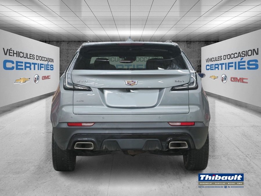 Cadillac XT4 2023 2023 Argent silver métallisé