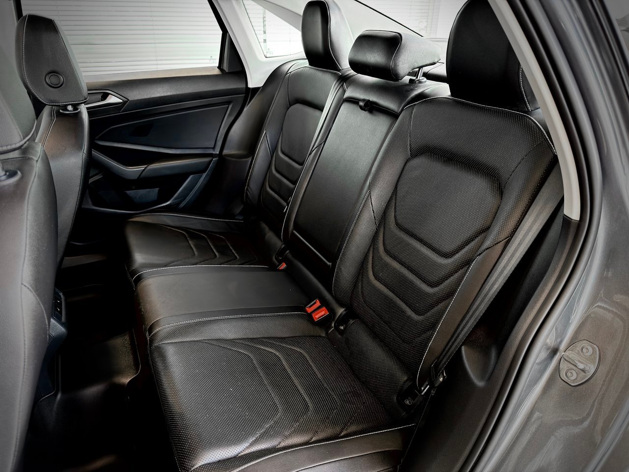Volkswagen Jetta 2022 Gris Notre-Dame-des-Prairies - photo #22