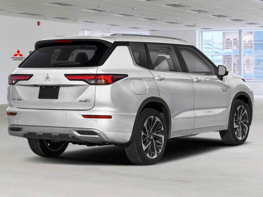 2025 Mitsubishi Outlander Plug-In Hybrid GT S-AWC Sterling Silver