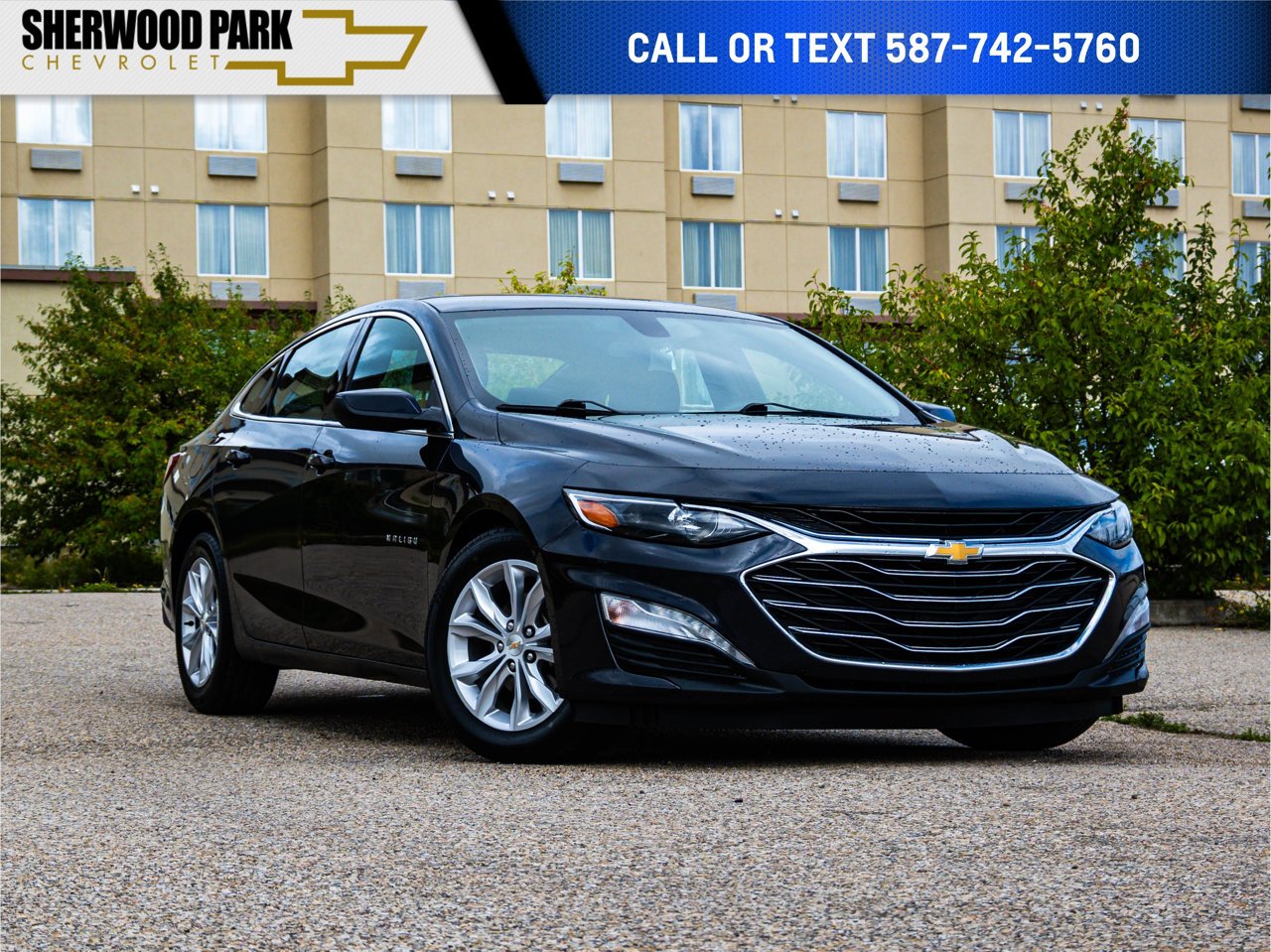2022 Chevrolet Malibu 4dr Sdn LT Grey Sherwood Park - photo #0