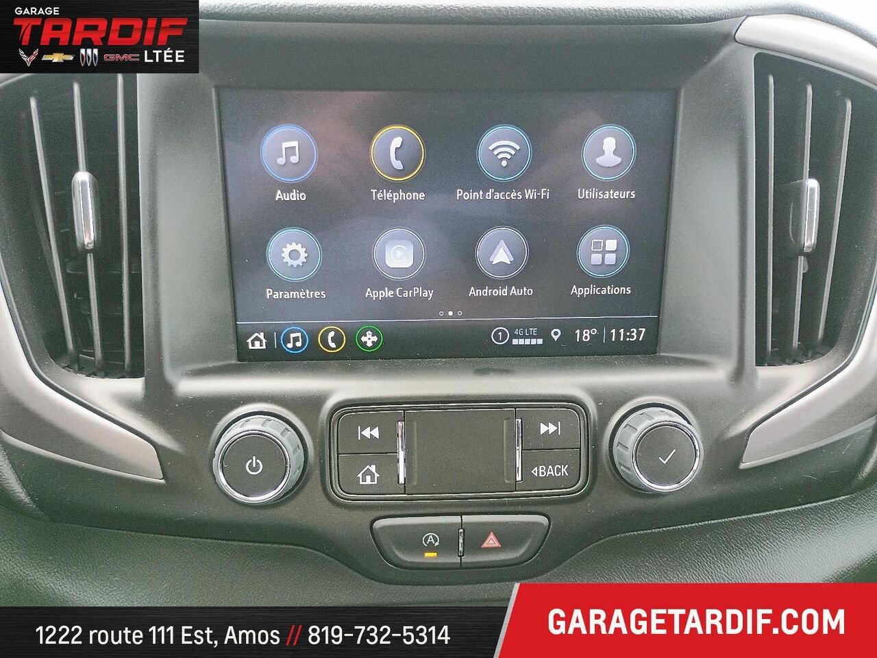 2024 GMC Terrain SLT AWD Red Mont-Laurier - photo #19