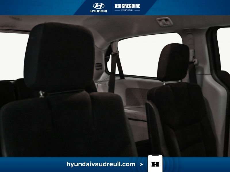2018 Dodge GR Caravan Black Laval - photo #29