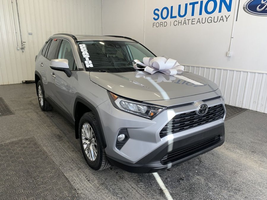 Toyota RAV4 XLE AWD 2019 2019 Argent