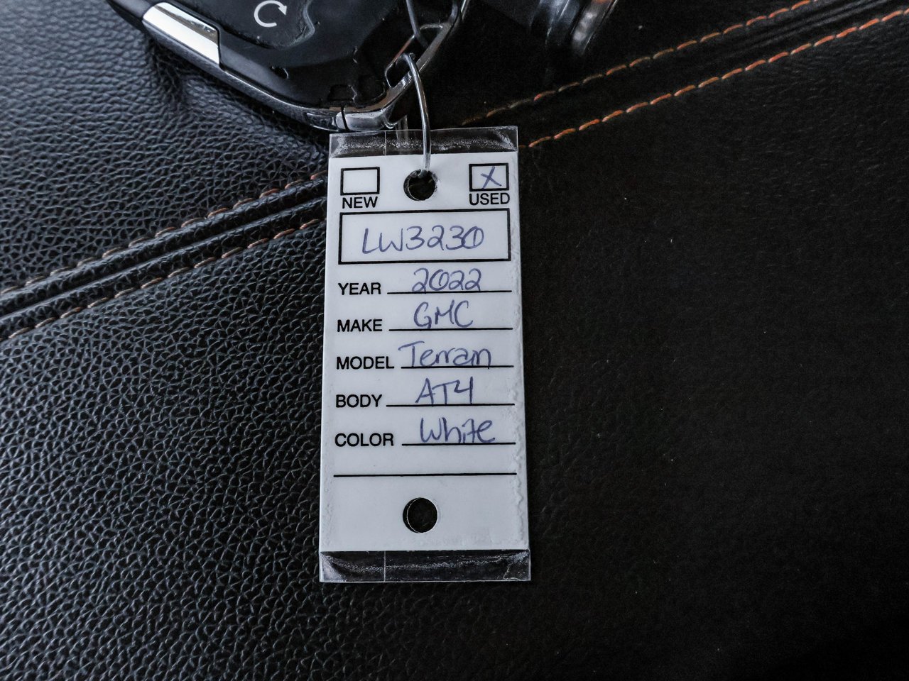 2022 GMC Terrain AWD 4dr AT4 White Sherwood Park - photo #31