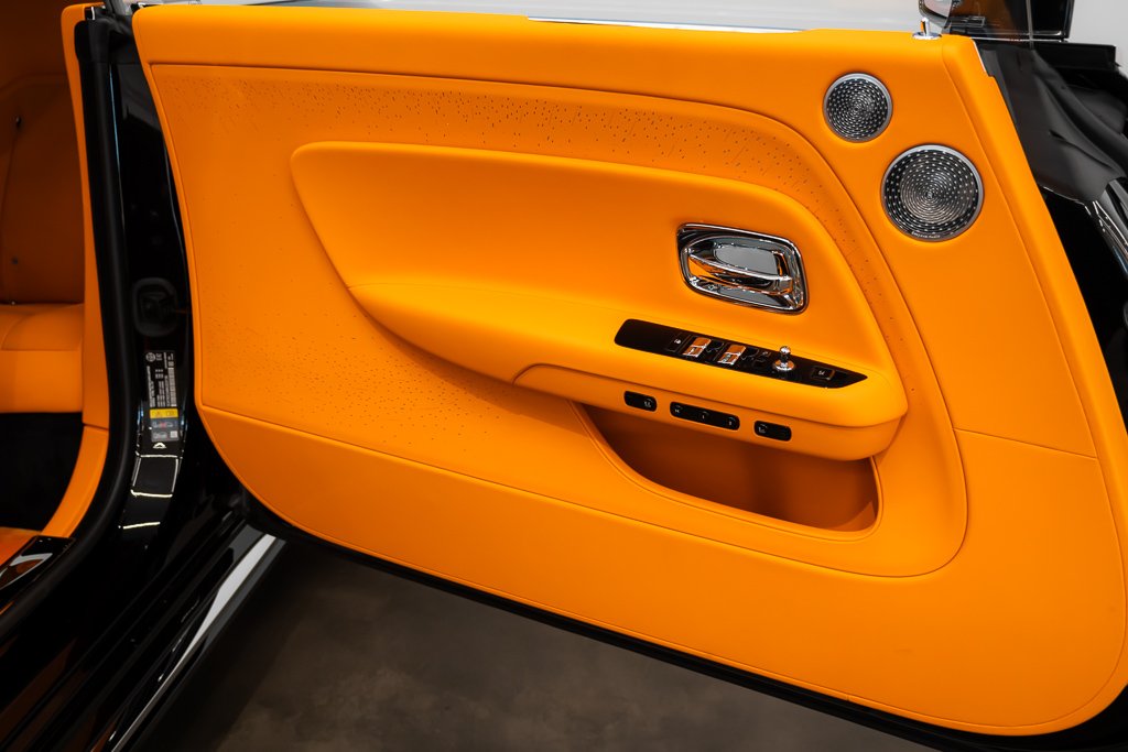 2024 Rolls-Royce Spectre Coupe Black Kirkland - photo #24