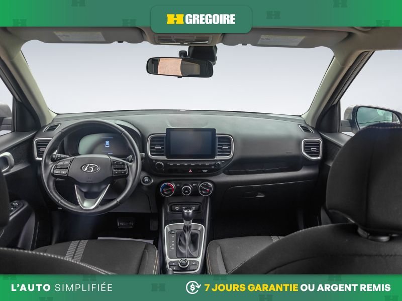2024 Hyundai Venue Silver Saint-Eustache - photo #22