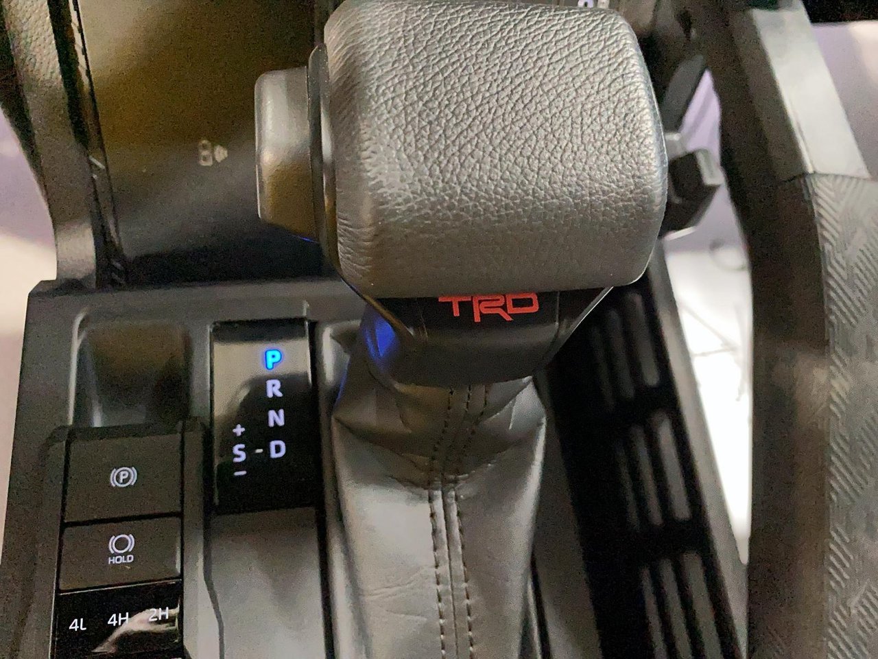 2025 Toyota Tacoma VIN 3TYLB5JN2ST082865 Black Baie-Comeau - photo #14