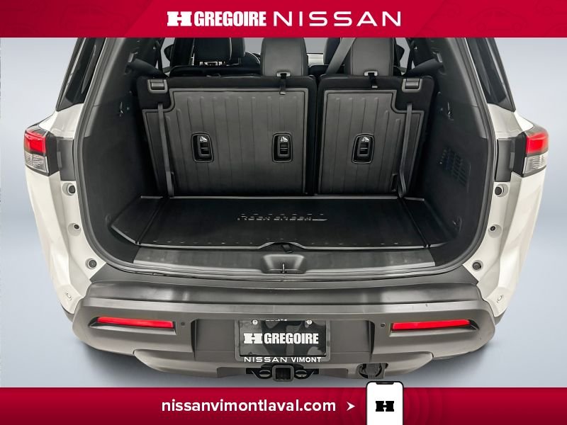 Nissan Pathfinder 2025 Blanc Laval - photo #19