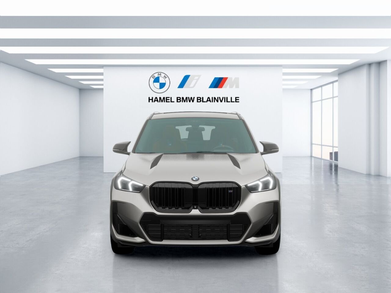2026 BMW X1 M35i Space Silver Metallic Blainville - photo #2
