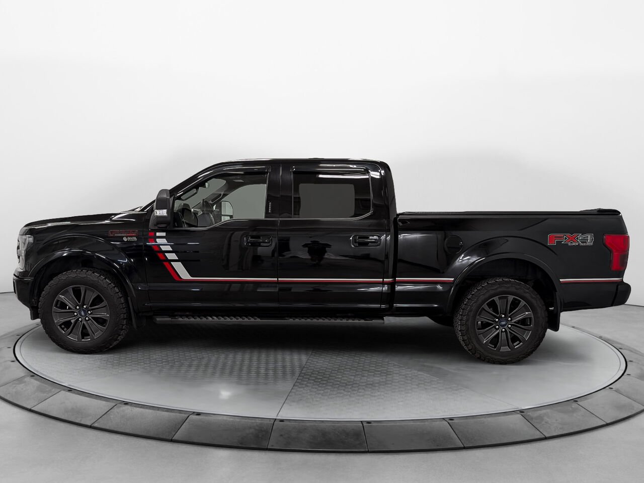 Ford F-150 LARIAT SPORT FX4 Moteur 3.5L 2018 Noir Sherbrooke - photo #1