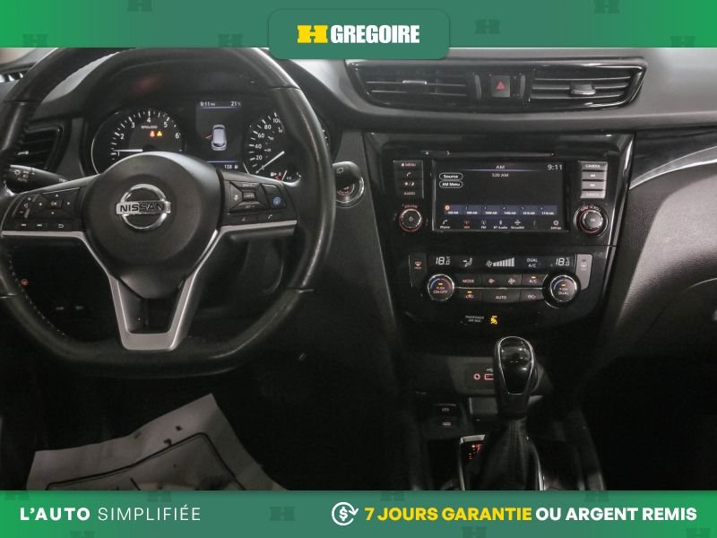2021 Nissan Qashqai Red Laval - photo #25