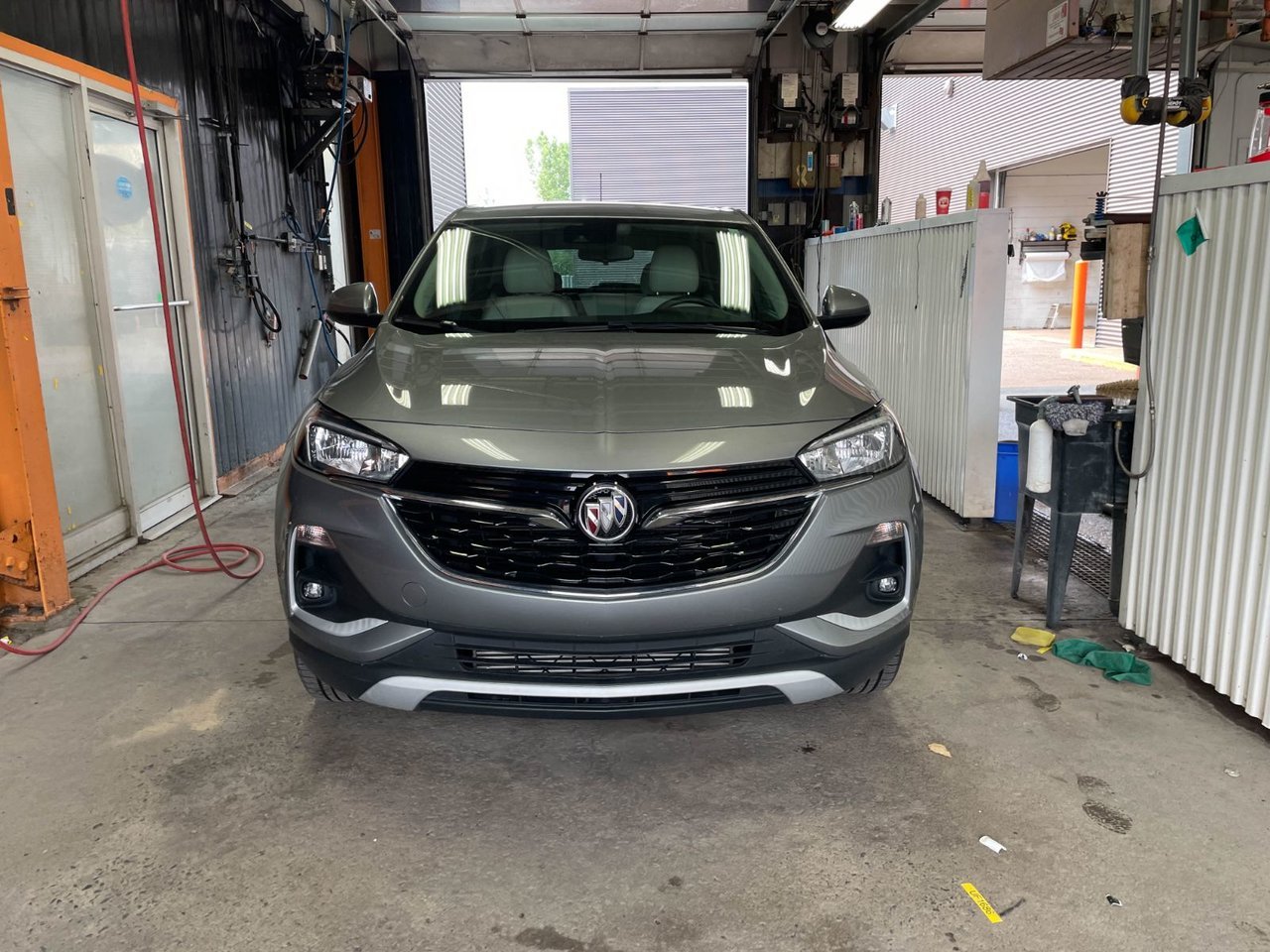 2023 Buick Encore GX PREFERRED AWD *SIÈGES CHAUF* CARPLAY BLUETOOTH USB gray Saint-Jérôme - photo #3