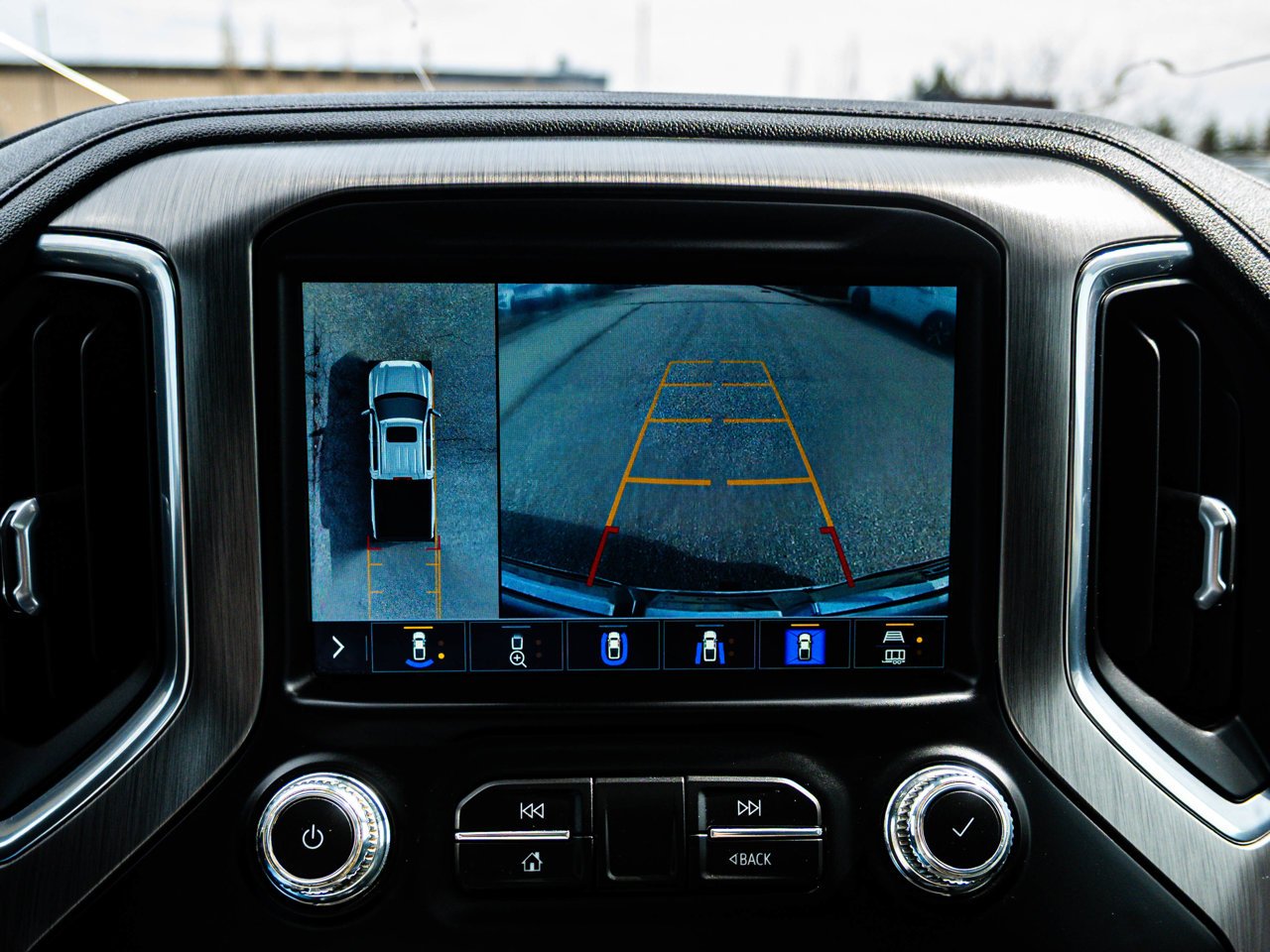 2021 GMC Sierra 1500 4WD Crew Cab 147 Denali White Sherwood Park - photo #27