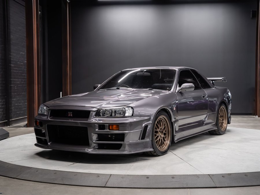 1991 Nissan Skyline GT-R 1991 gray
