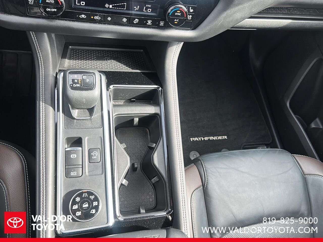 2022 Nissan Pathfinder Platinum 4 RM Blue Val-d'Or - photo #11