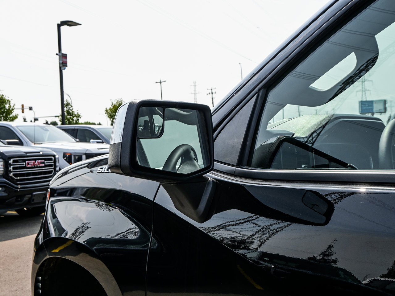 2026 Chevrolet Silverado 1500 4WD Crew Cab 147 LT Black Sherwood Park - photo #6