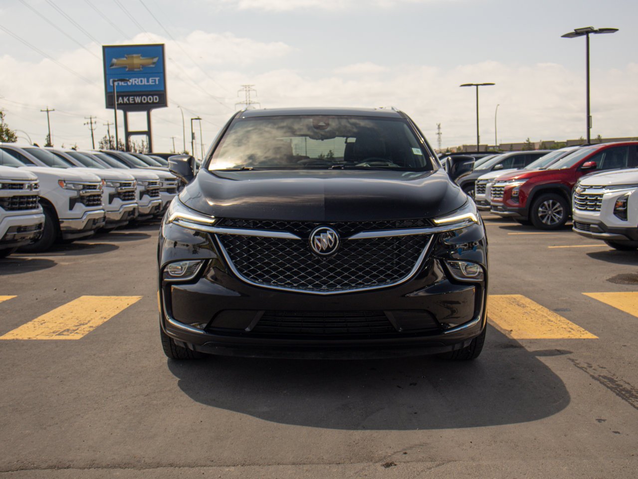 2022 Buick Enclave AWD 4dr Avenir Black Sherwood Park - photo #2