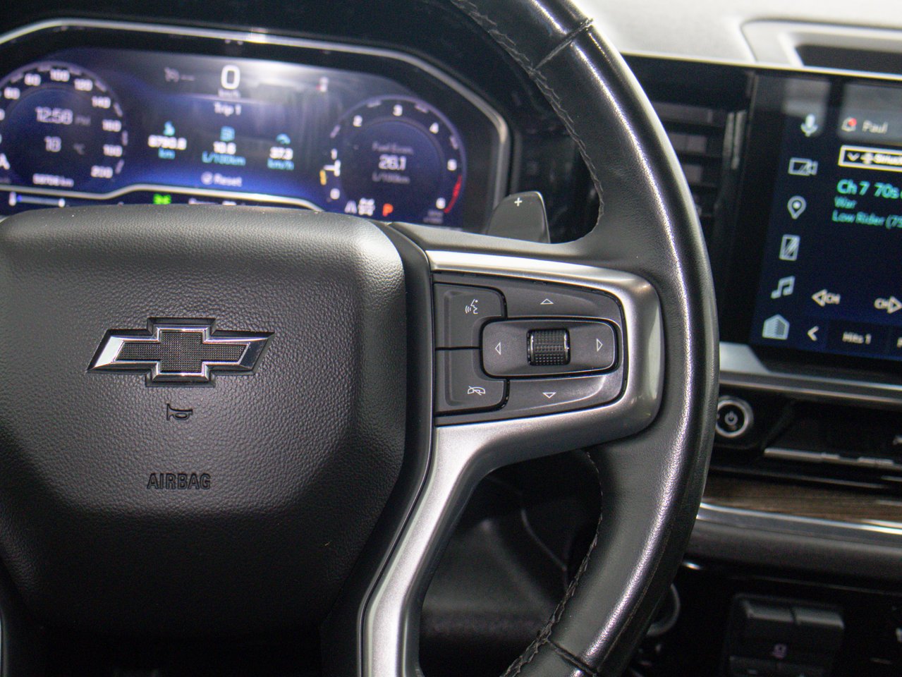 2024 Chevrolet Silverado 1500 4WD Crew Cab 147 RST Black Sherwood Park - photo #24