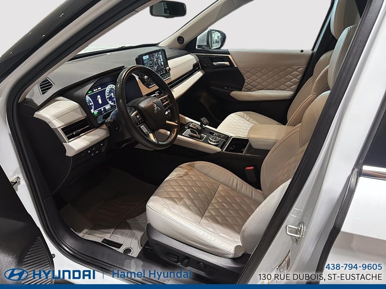 2023 Mitsubishi Outlander Plug-In Hybrid White Saint-Eustache - photo #7