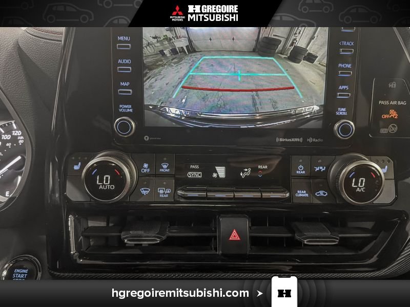 2022 Toyota Highlander Grey Laval - photo #23