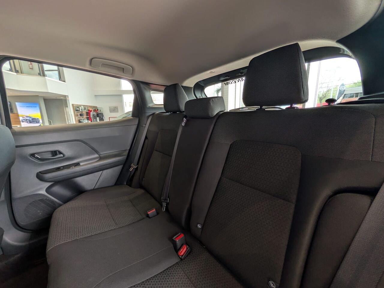 NISSAN Kicks KICKS S 2026 Gris poudre métallisé Châteauguay - photo #9
